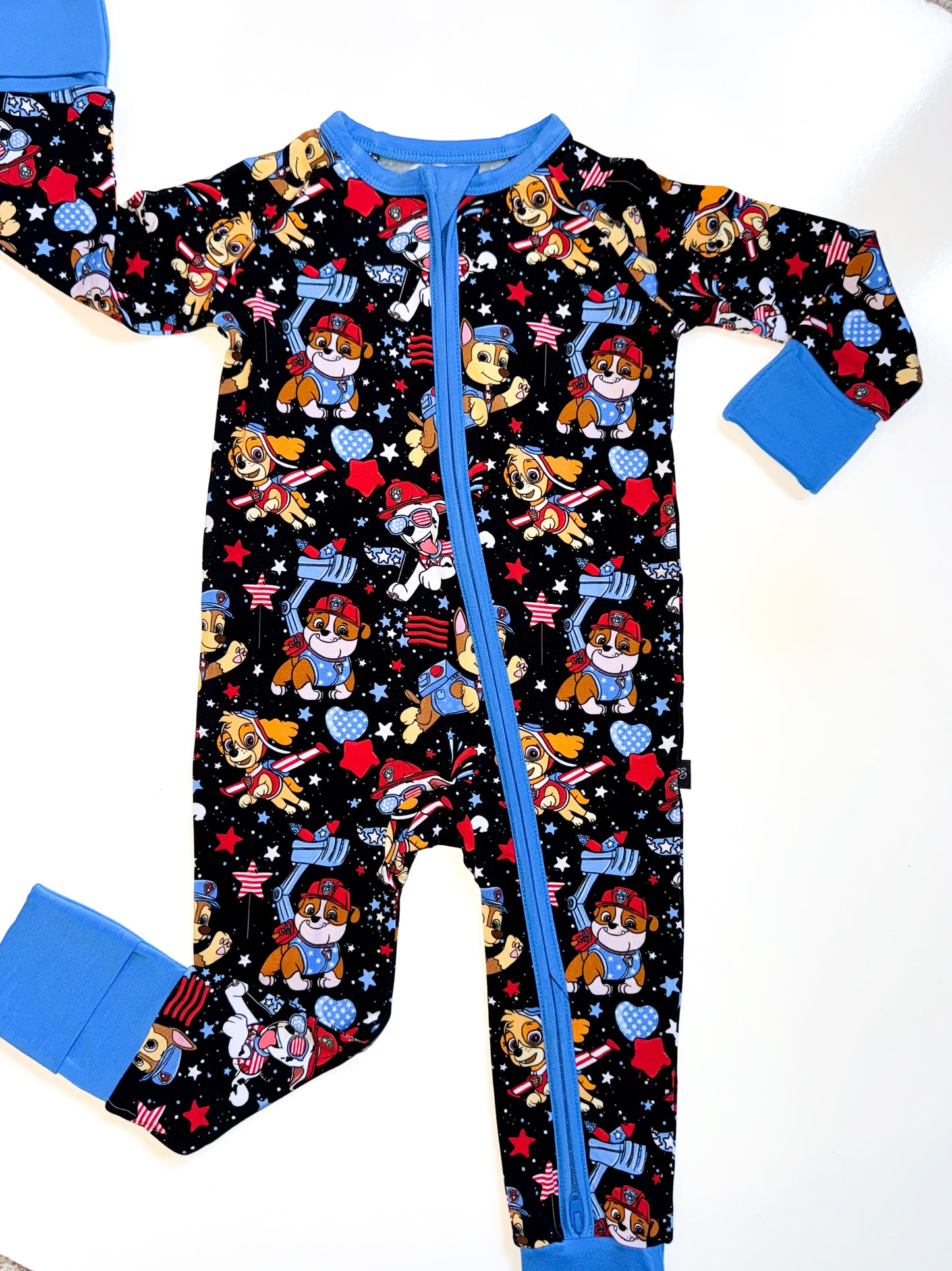 Red, Woof & Blue: Zippy