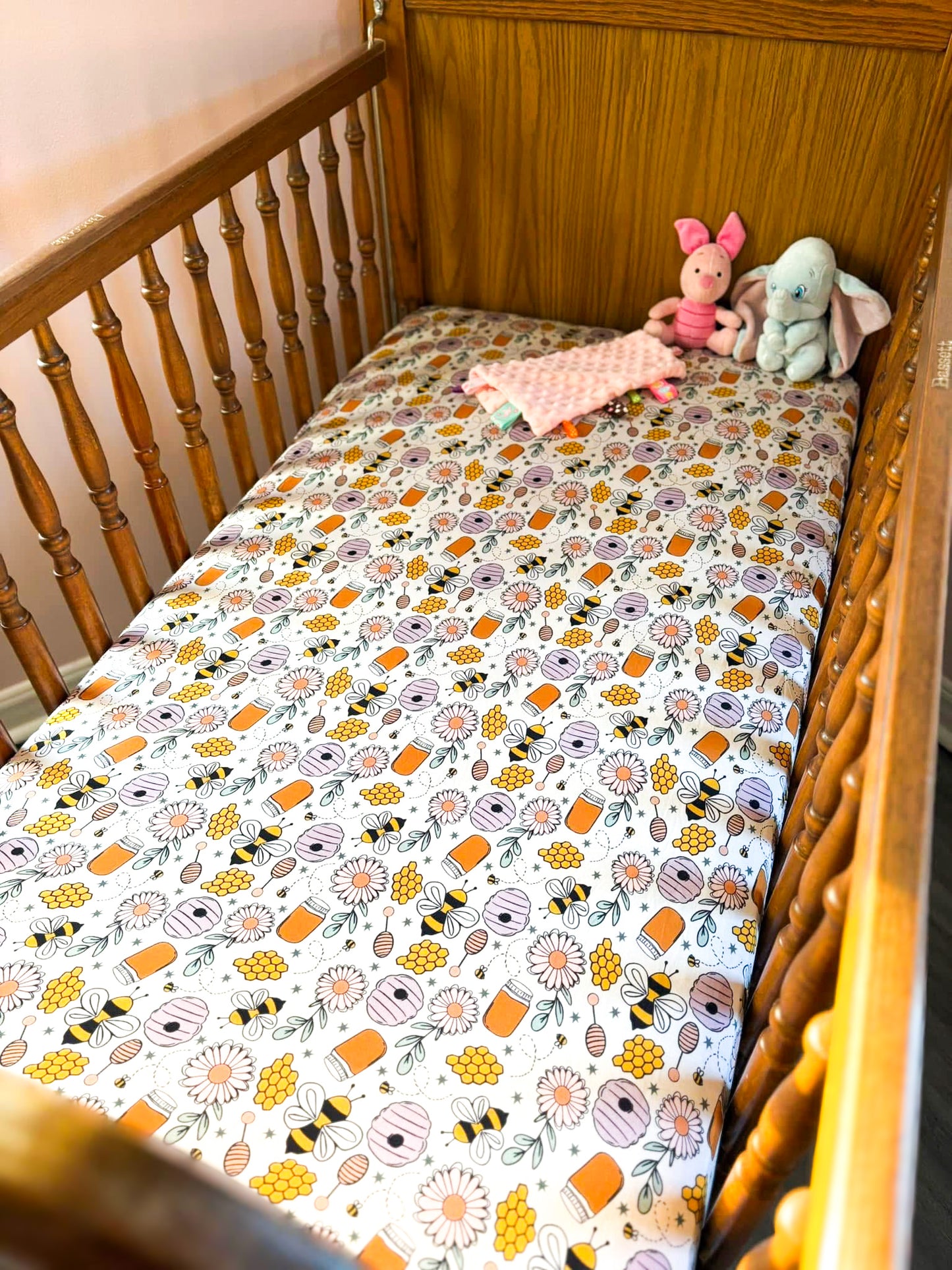 Sweet Honey Bee: Crib Sheet