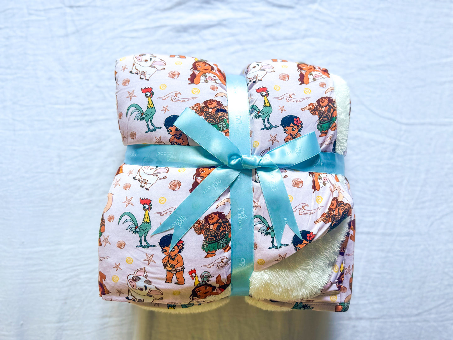 Beyond the Reef: Fluff Plush Blanket