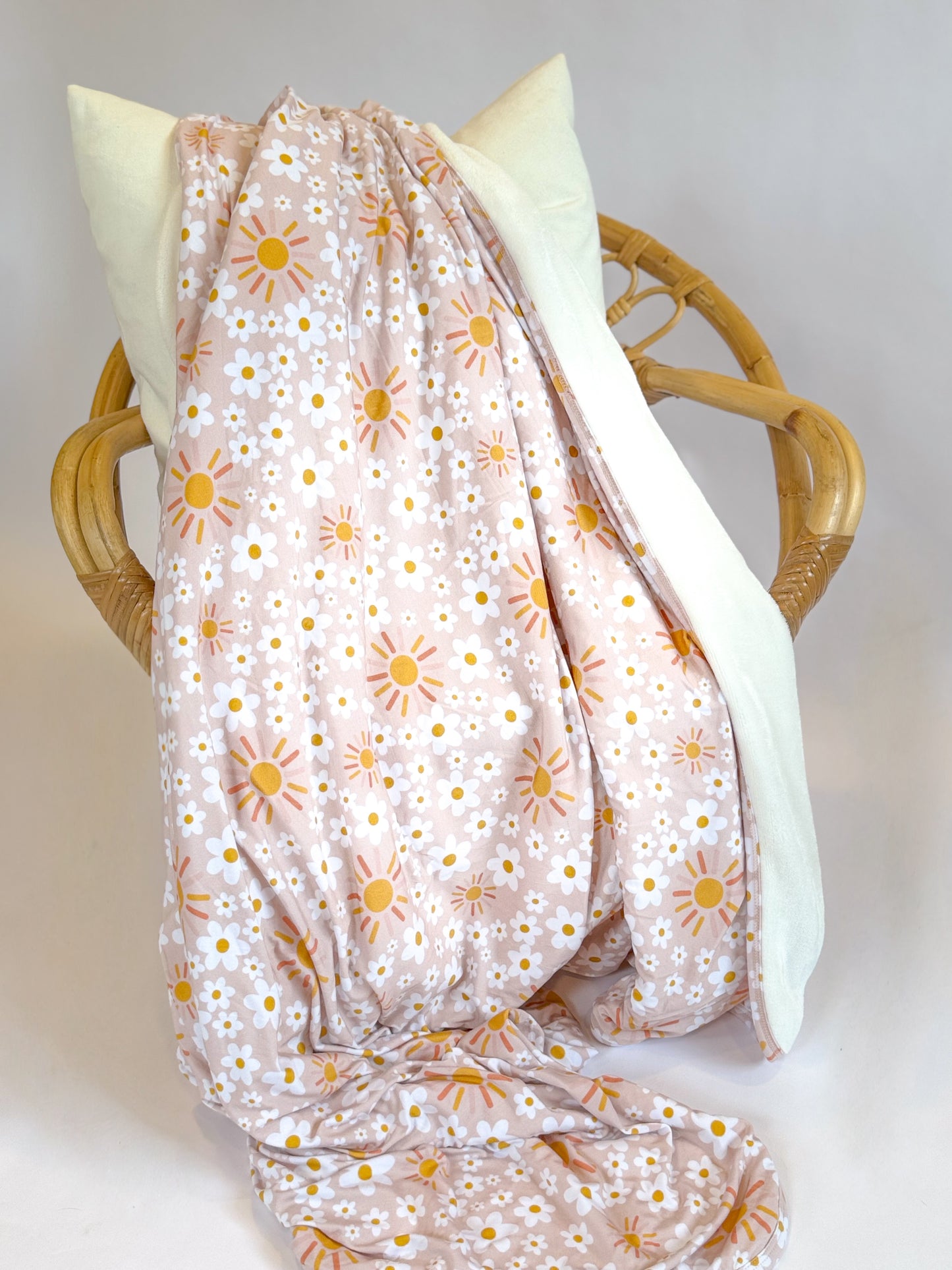 Sun Daised: Light Velvet Plush Blanket