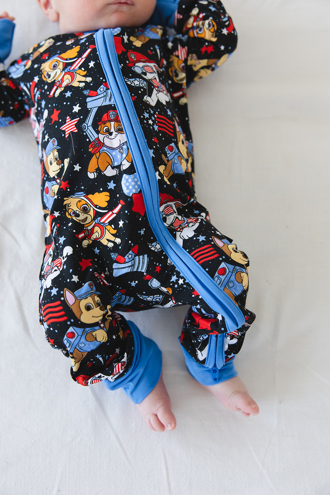 Red, Woof & Blue: Zippy