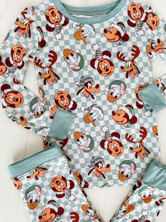 Mainstreet Merry: 2 Piece Set