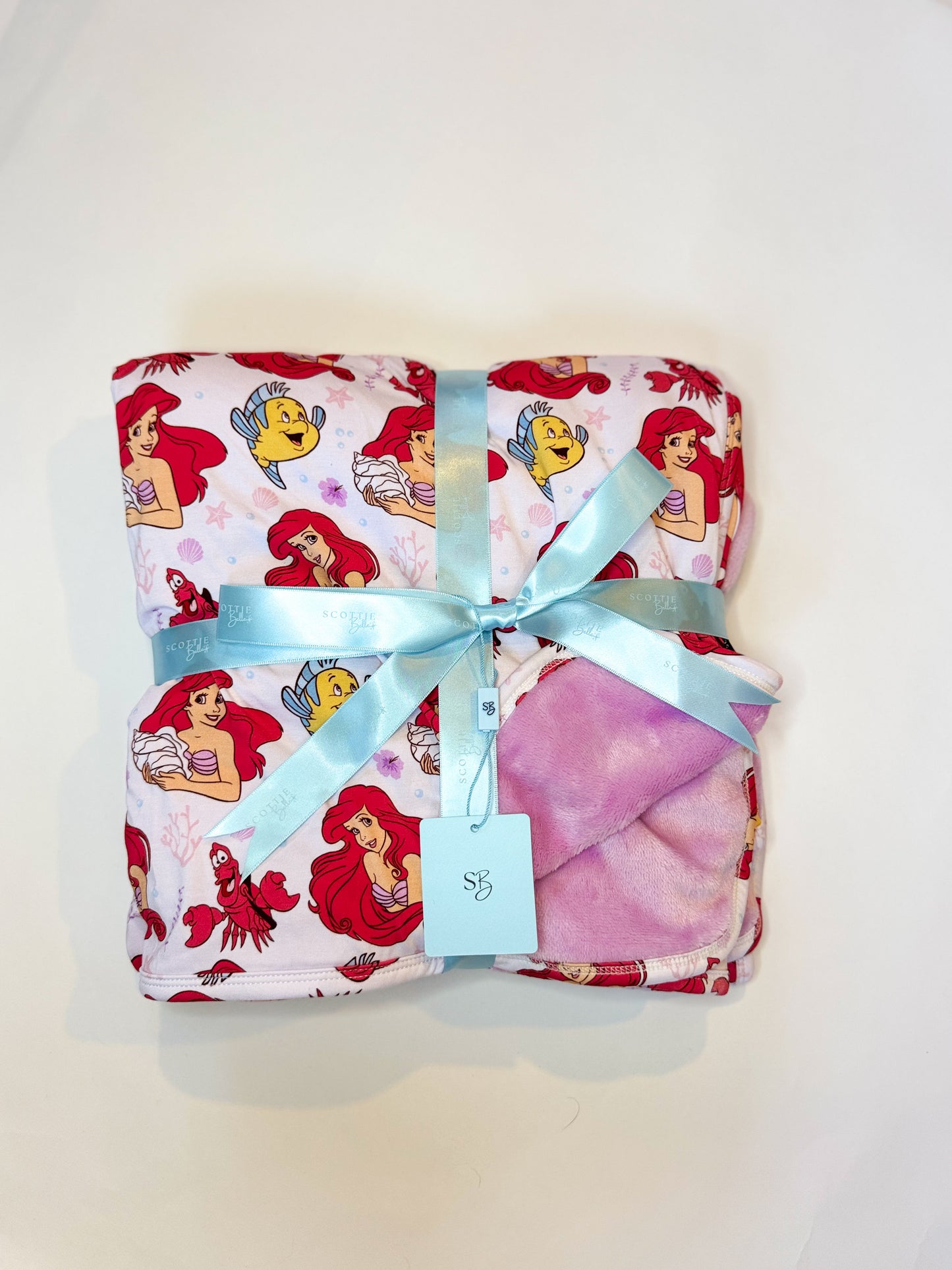 Coral Cutie: Velvet Plush Blanket