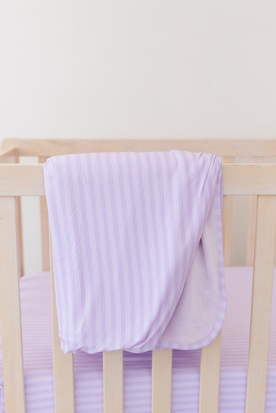 Amelia (ribbed) - Plush Blanket