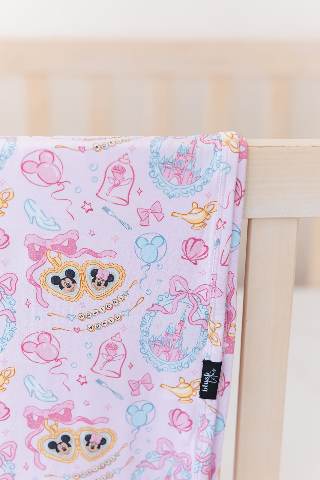 Magical World - Lightweight Blanket