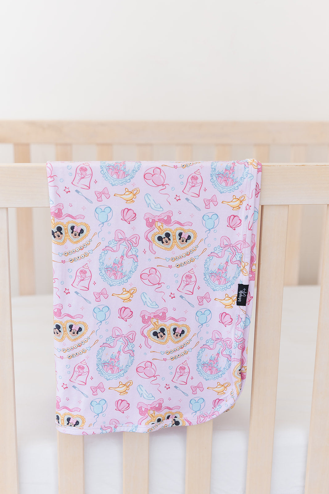 Magical World - Lightweight Blanket