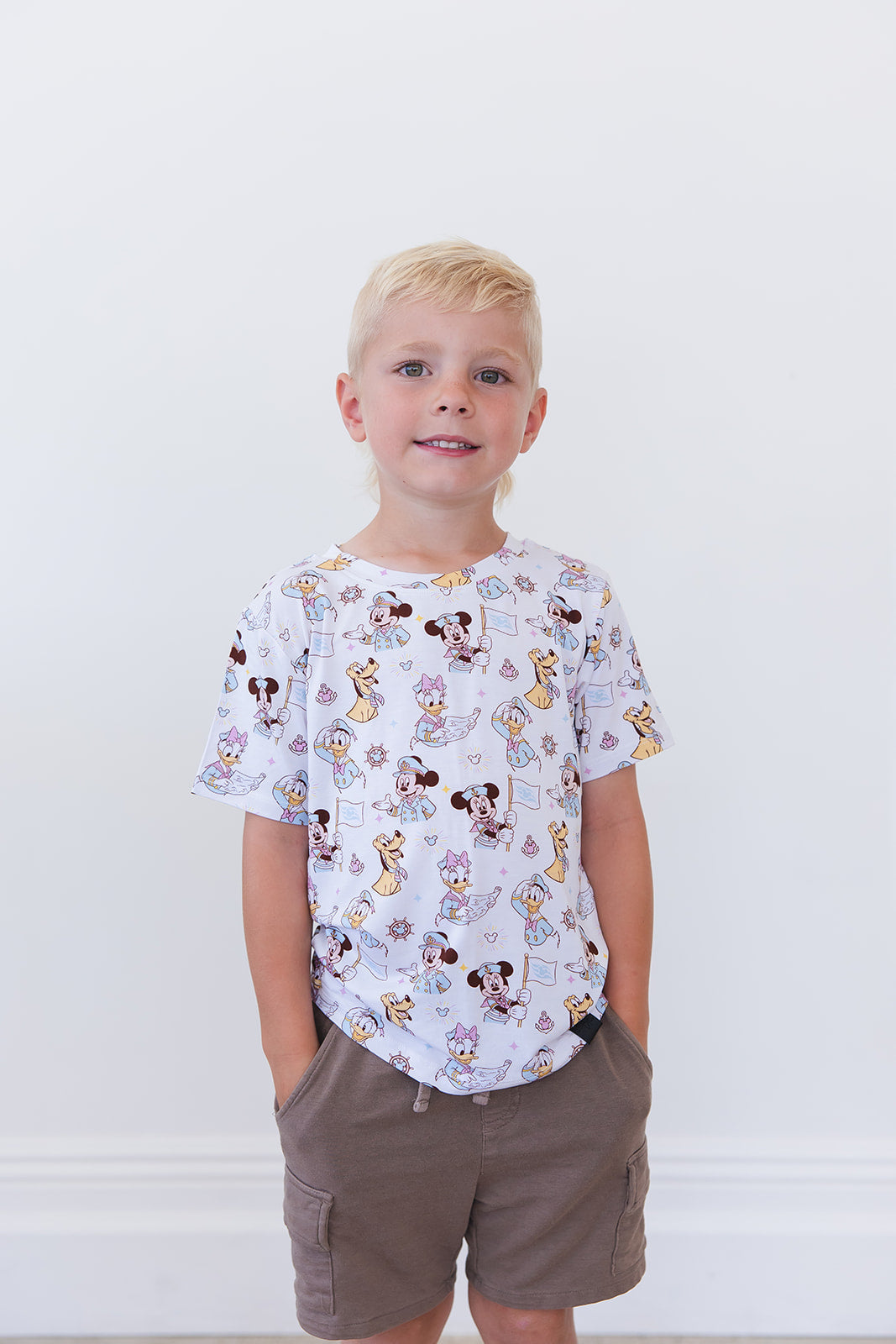 Adventure Ahoy - Everyday Tee