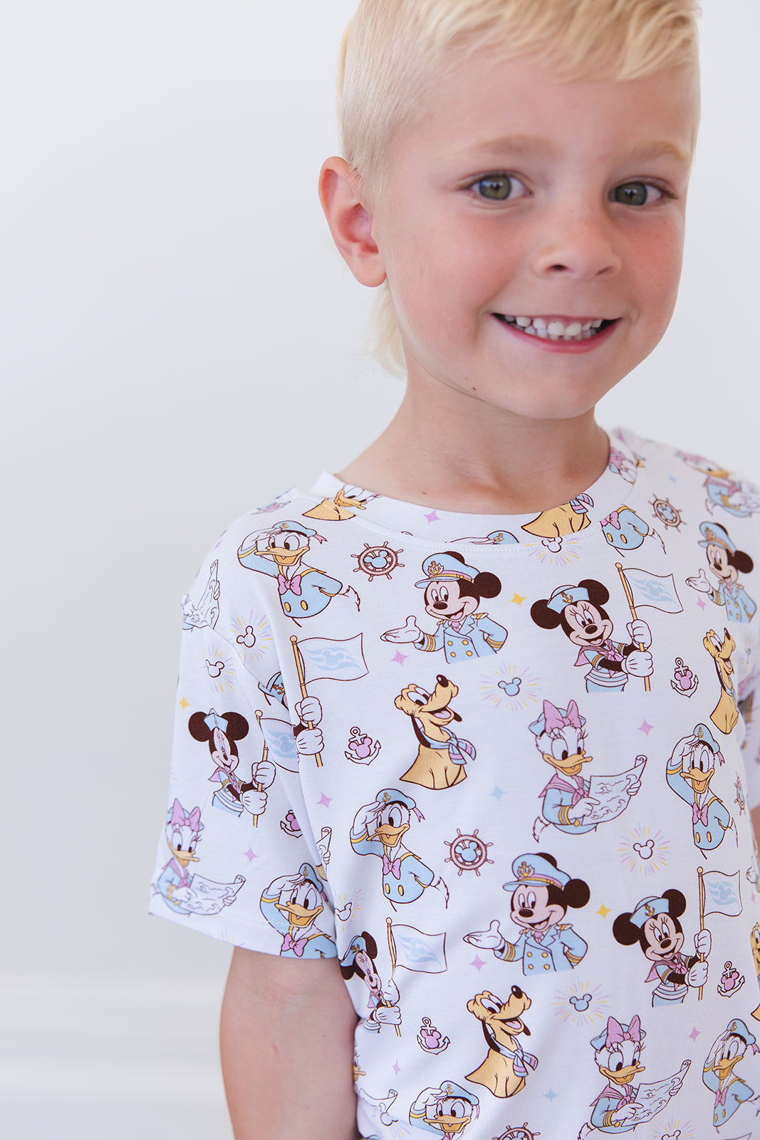 Adventure Ahoy - Everyday Tee