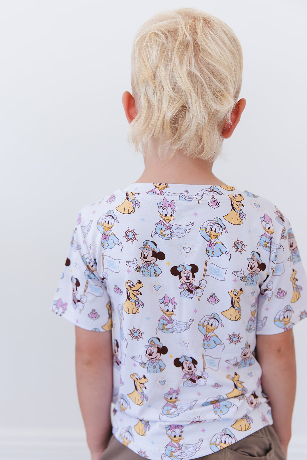 Adventure Ahoy - Everyday Tee