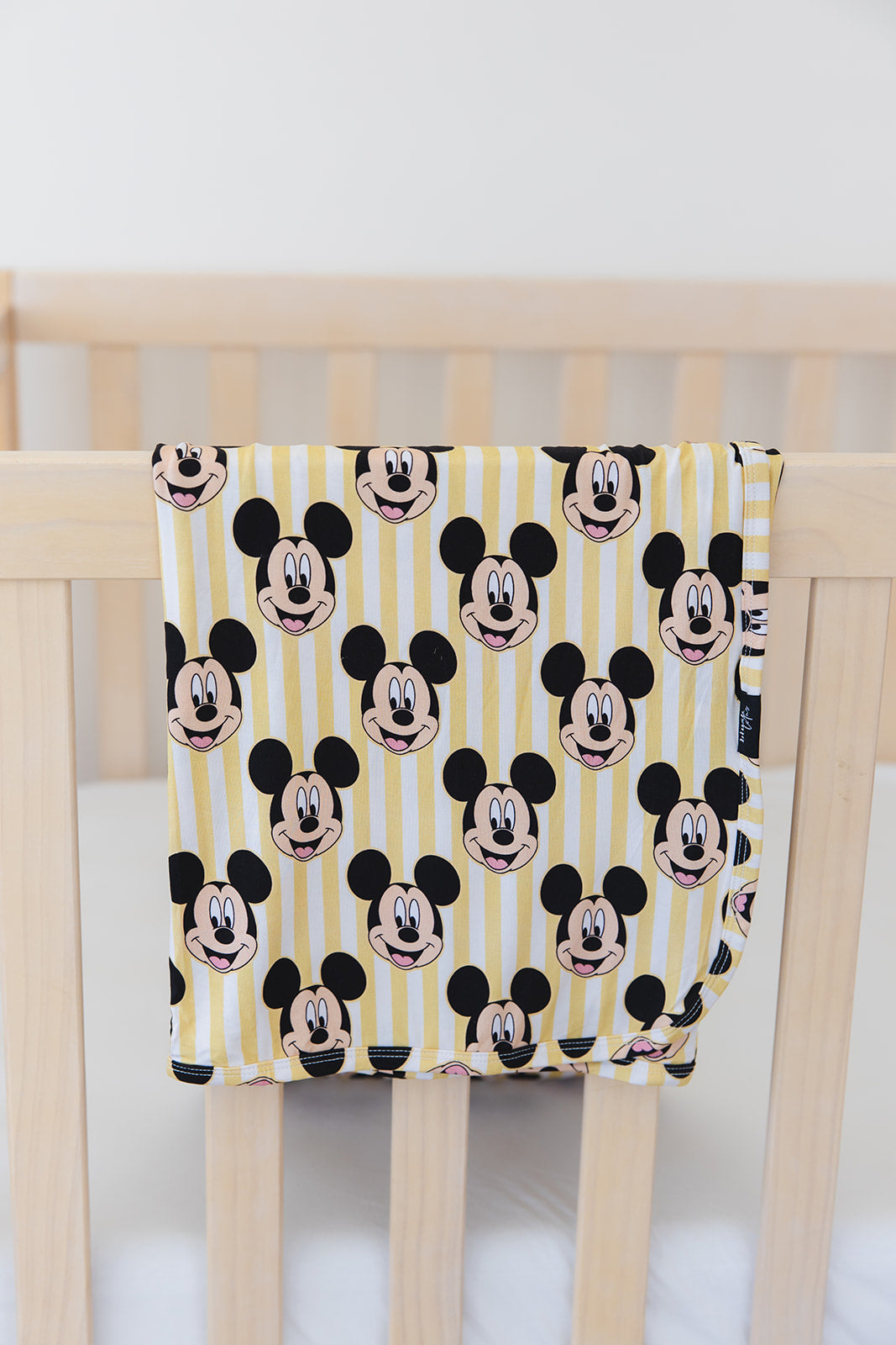 Mickey - Lightweight Blanket