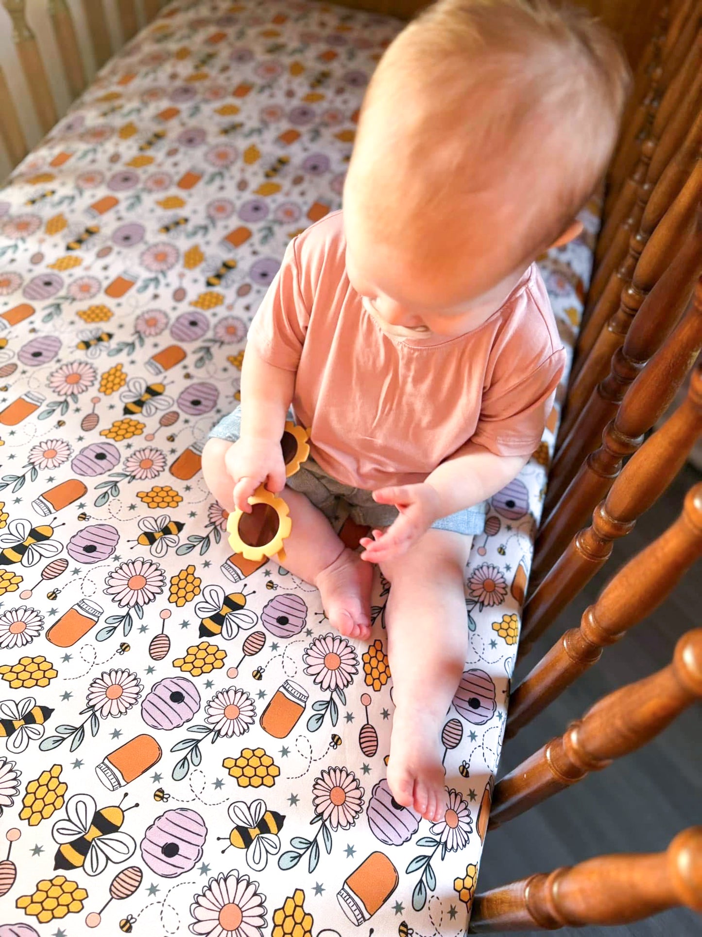 Sweet Honey Bee: Crib Sheet