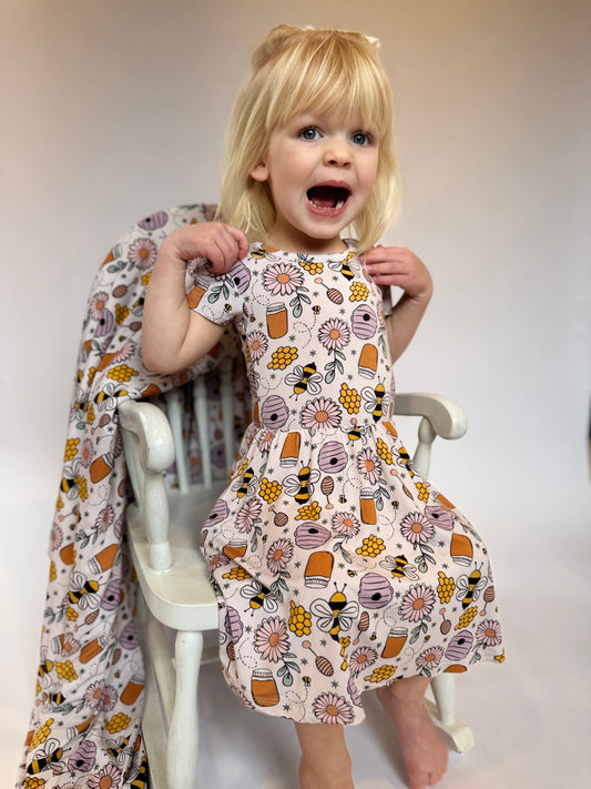 Sweet Honey Bee: Skater Dress