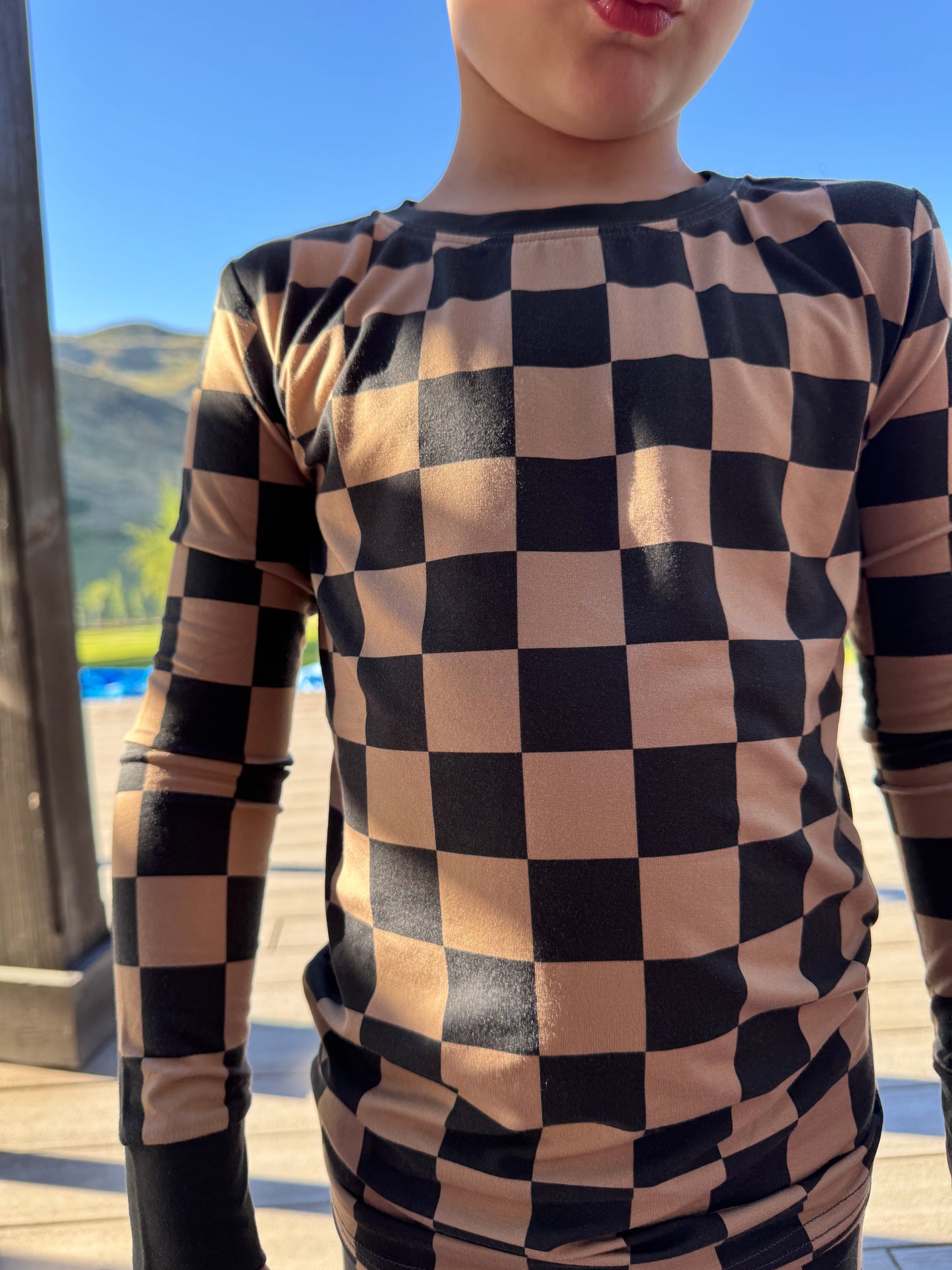 Checks: 2 Piece Set