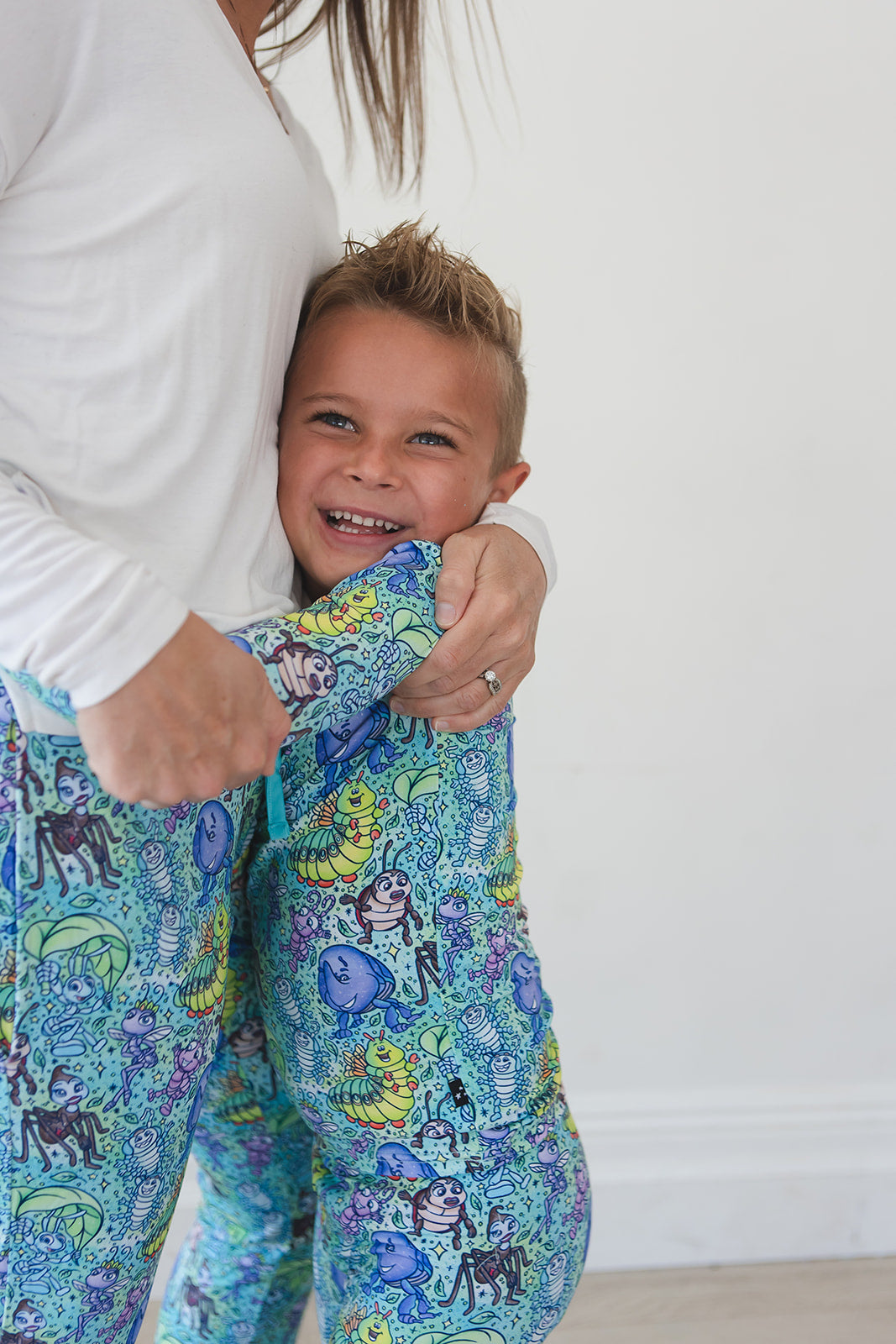 Bugs - Women's Jogger