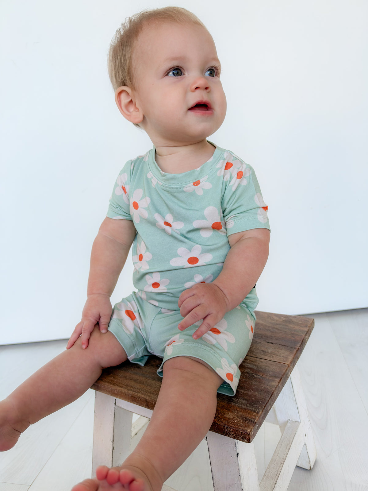 Darling Daisy: Short & Tee