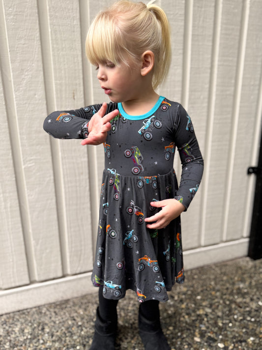 Big Wheelin: Long Sleeve Skater Dress