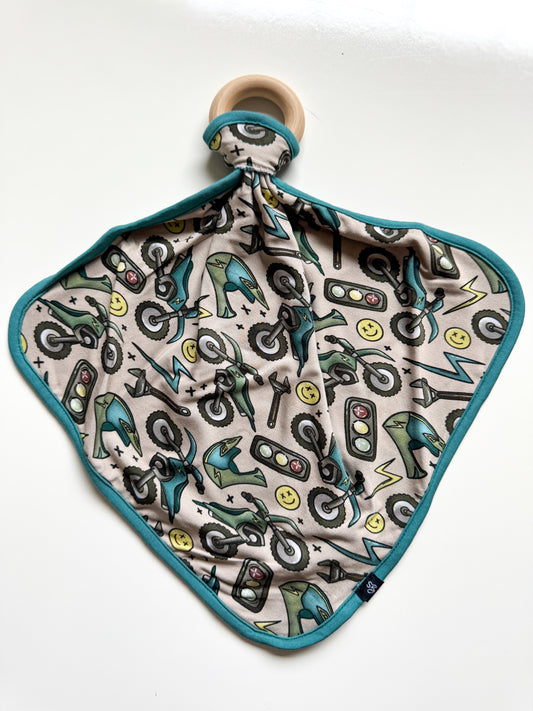 Moto-Mayhem Lovey